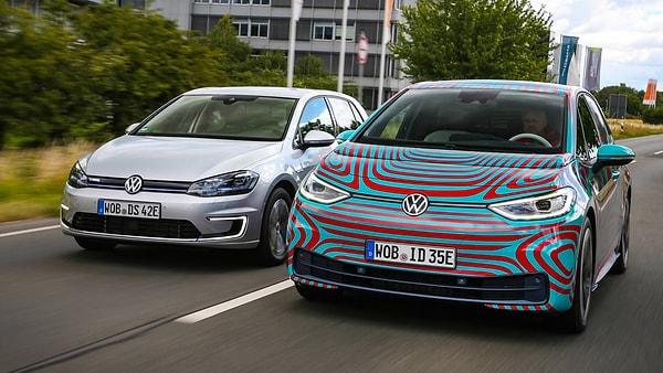 Volkswagen Golf, fosil yakıta önümüzdeki yıllarda veda edecek ancak sonrasında tamamen elektrikli bir versiyonla karşımıza çıkacak.