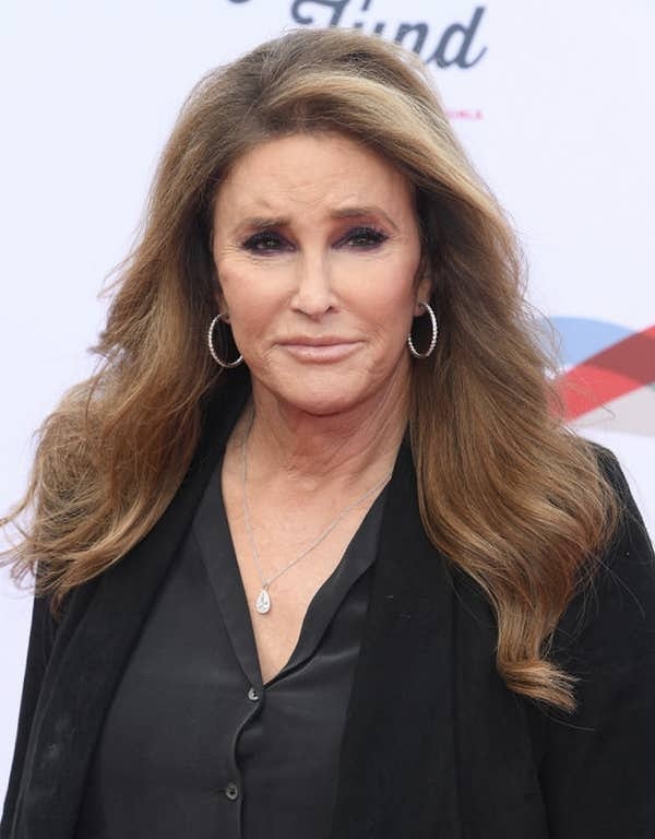 И, наконец, Кейтлин Дженнер родилась в 1949 году, и в настоящее время ей 73 года.