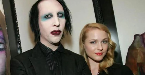 Hatırlarsınız geçtiğimiz yıllarda eski nişanlısı Evan Rachel Wood, Manson'ın klip çekimlerinde kendisine tecavüz ettiğini söylemişti.