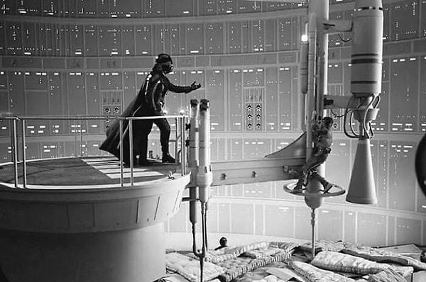 20. Star Wars: The Empire Strikes Back'in meşhur sahnesi...