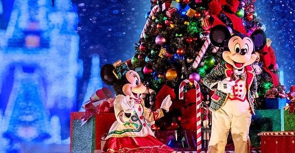 9. Decorating Disney: Holiday Magic (2017)
