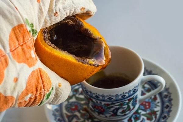 Portakal kabuğunda Türk kahvesi pişirebilirsiniz.