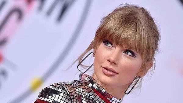 En iyi kadın country şarkıcısı: Taylor Swift