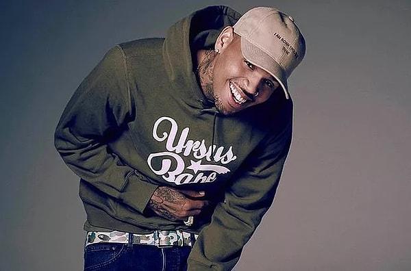 En iyi erkek R&B şarkıcısı: Chris Brown