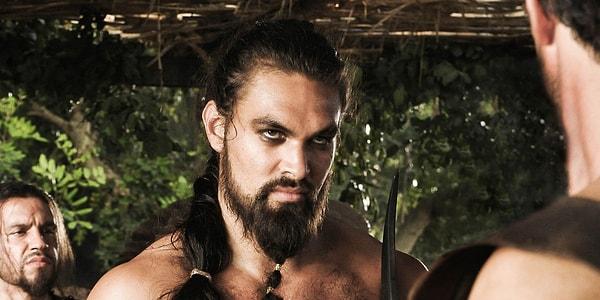 6. Unutulmaz Khal Drogo rolünü tek kelime konuşmadan kapan Jason Momoa'yı es geçemeyeceğiz.