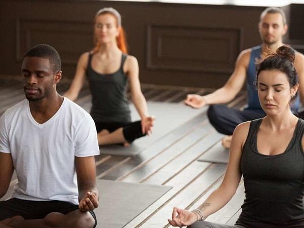 Hipno meditasyon hissedilen tüm stresi ve içinden çıkılmaz problemlerimizi ortadan kaldırabilir.
