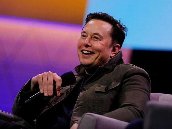 Elon Musk'ın rolü ne?