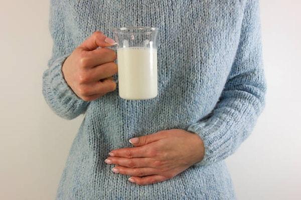 Laktozsuz süt gaz ve şişkinlik yapmaz.