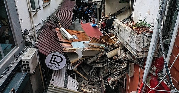 Bugün sabaha karşı Düzce'ye bağlı Gölyaka'da meydana gelen deprem, başta Marmara ve İstanbul'da olmak üzere birçok yerde hissedildi!