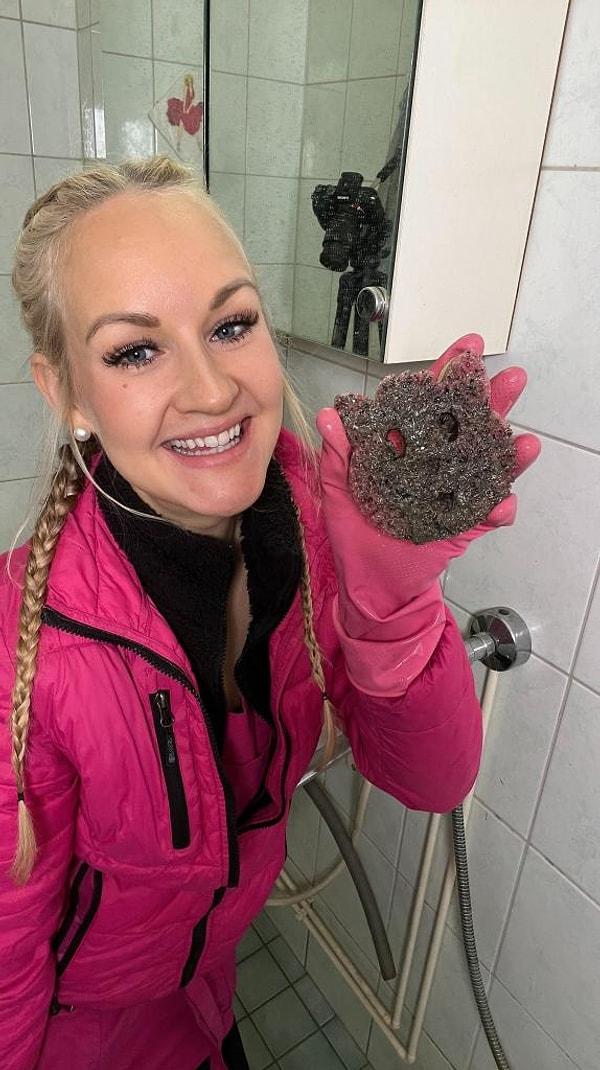 29 yaşındaki Finlandiyalı Auri Katarina iki yıl önce başladığı temizlik videoları ile TikTok'ta şöhret oldu.