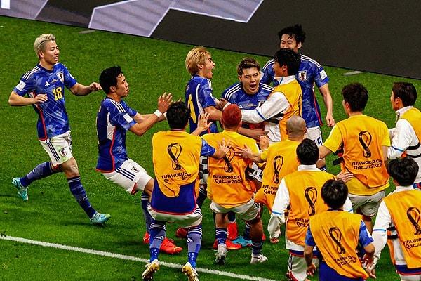 Almanya'nın golünü 33. dakikada penaltıdan İlkay Gündoğan kaydetti. Japonya'nın gollerini ise 75. dakikada Ritsu Doan ve 83. dakikada Takuma Asano attı.