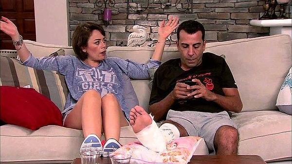 Sadece Evgar ve Karayel ikilisinin yer aldığı dizi bir anda fenomen olmuş, Türk televizyonlarının en sevilen ve efsane dizileri arasında yerini almıştı.