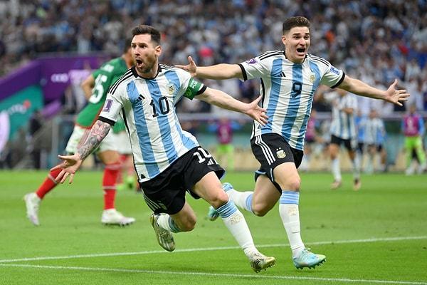 Herkes tarafından eleştirilen Arjantin yine de iyi bir oyun ortaya koymasa da Messi sihrini yaptı ve ülkesini sırtlamayı başardı.