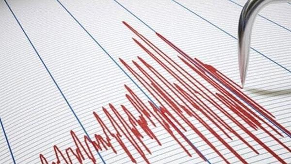 Son verilere göre Düzce'de saat 06.57'de deprem meydana geldi.