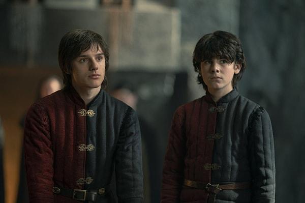 Bu iç savaşın başlangıcında 14 yaşında olan Jace, kardeşi Lucerys ile birlikte Westeros'u dolaşıp farklı haneleri savaşta kendi taraflarına çekme görevine çıktı.