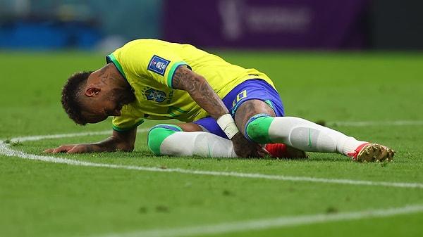 Gruptaki son maç olan Kamerun maçı öncesinde Brezilya'da üç sakat futbolcu bulunuyor.