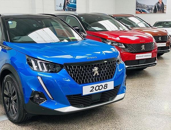 Fransız otomotiv markası Peugeot'un Aralık 2022 fiyat listesi zamlarla geldi.