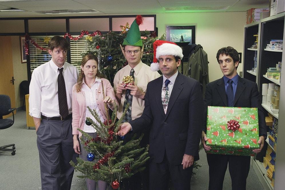15 of the Best Christmas-themed TV Shows to Binge-watch This December!