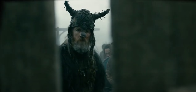 14. Vikingler boynuzlu miğferler giymiyorlardı...