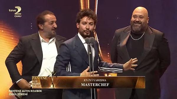 En İyi Yarışma ödülünü ise TV8 ekranlarında yayınlanan Somer Sivrioğlu, Danilo Zanna ve Mehmet Yalçınkaya'nın jüri koltuğunda oturduğu MasterChef programı aldı.
