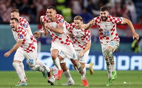 Hırvatistan penaltı atışlarında rakibini 3-1 ile geçerek çeyrek finale yükseldi.