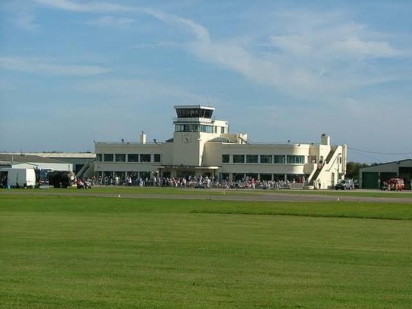 Shoreham: Shoreham Havaalanı