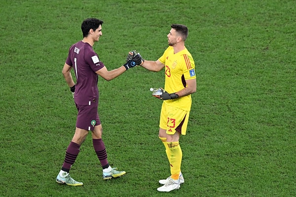 Fas'ın kalecisi Bono, kendisine çekilen 4 penaltının 3'ünü kurtararak ülkesini çeyrek finale yükseltmeyi başardı.