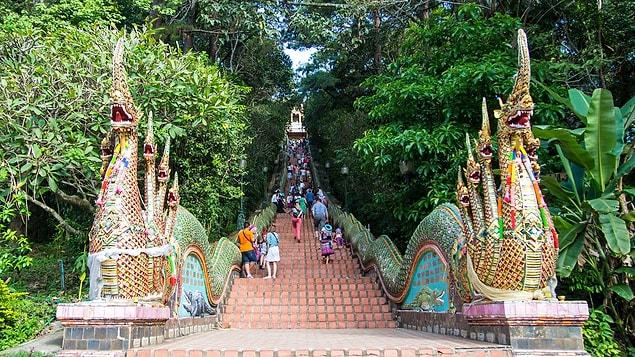 3. Wat Phra That Doi Suthep, Chiang Mai