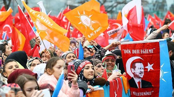 Kömürcü ayrıca AK Parti-MHP’nin oyları arttığında toplam muhalefet oyu azalmadığını, kararsız ve oy kullanmayacak eski AK Parti-MHP seçmeninin partilerine geri döndüğünü ekledi.