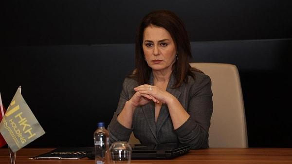 Alina Boz, Tarık Emir Tekin, Hazal Filiz Küçükköse, Nazan Kesal gibi isimlerin başrolünde olduğu Bir Peri Masalı dizisinin yönetmenliğini Merve Çolak ve Çağıl Bocut yapıyor.