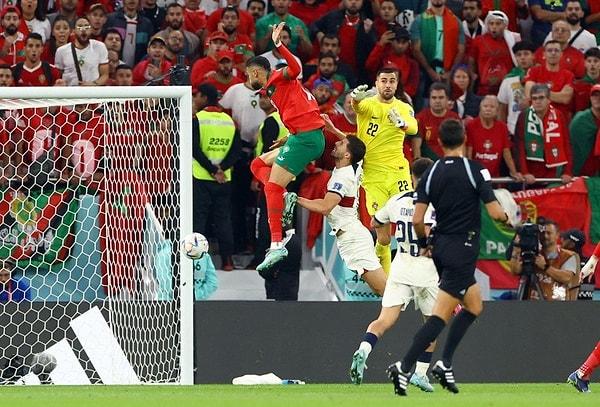 İlk yarının son dakikalarından En Nesyri'nin kafa golüyle Fas, Portekiz karşılaşmasında 1-0 öne geçti.