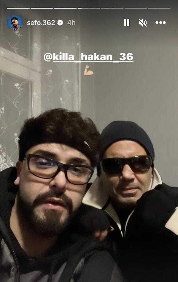 Bu kez de Berlin'e giderek meslektaşı Killa Hakan'ı ziyaret eden Sefo, Killa Hakan ile birlikte Instagram hikayesi paylaştı.