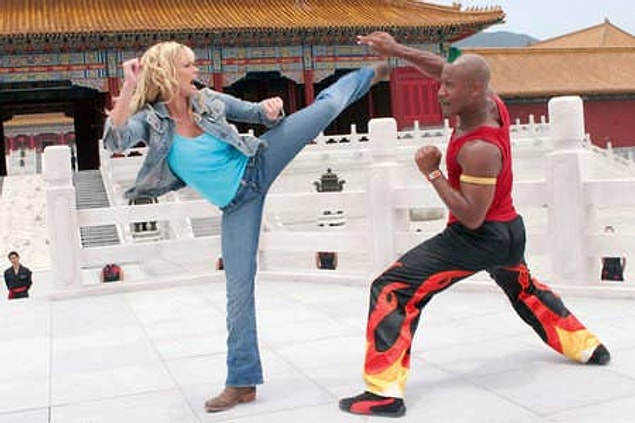 5. DOA: Dead or Alive (2006) filminden Tina