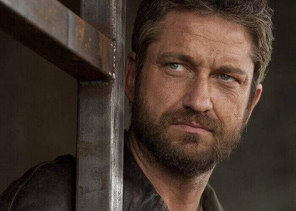 Gerard Butler – Tale of the Mummy (1998)