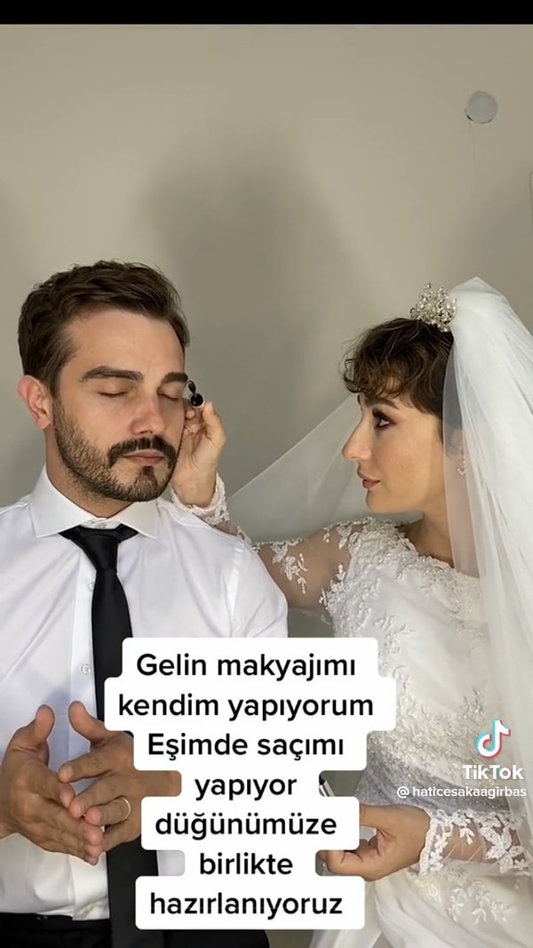 Kendisinin makeup artist, eşinin de kuaför olduğundan bahsetti. Ortaya güzel bir sonuç çıkacağı kesindi.