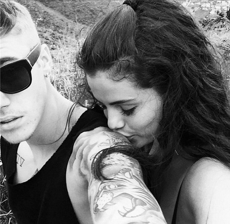 Ayrılıkları üzerinden yıllar geçmesine rağmen Gomez ve <b>Bieber</b>