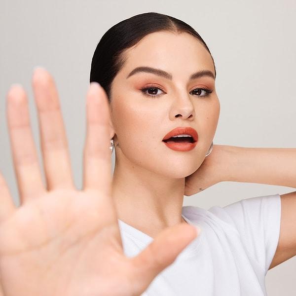 Video sosyal medyada hızla viral oldu ve birçok insan, Selena'nın geçmişteki bu 'zayıflık' iddiasına tepki gösterirken ona verdikleri desteği dile getirdiler.