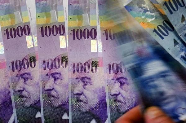 9. 1000 franklık banknot dünyanın en yüksek değerli banknotları arasında yer alır.