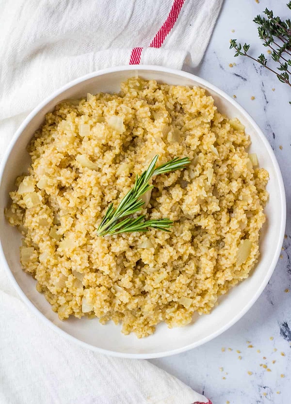 2. Sarımsaklı bulgur pilavı tarifi: