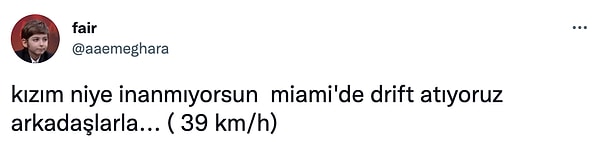 Ufak detayları gözden kaçırmayan goygoycular da oldu...