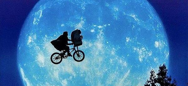 33. E.T. The Extra-Terrestrial (1982)