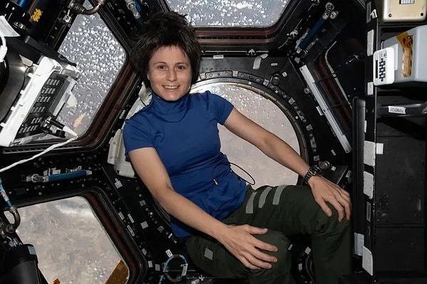 12. Astronot Samantha Cristoforetti