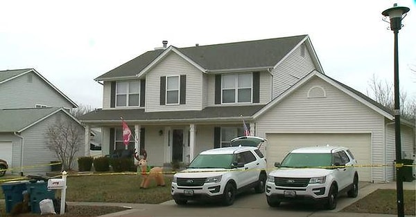 В официальном приговоре, вынесенном в прошлом месяце в здании суда округа Сент-Чарльз, штат Миссури, судья оставил в силе смертный приговор. Однако адвокаты Эмери будут обжаловать приговор.