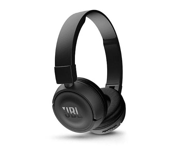 10. JBL T450BT Kulak Üstü Bluetooth Kulaklık