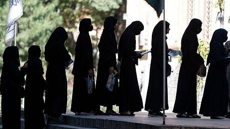 Dün Yasak Açıklandı Bugün Afgan Kadınlar Üniversiteye Alınmadı!
