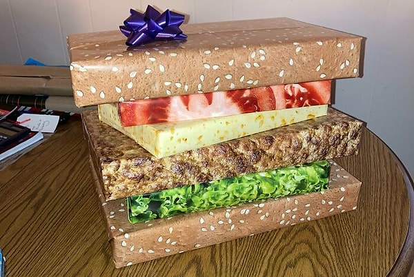 6. Сказала своему парню, что куплю ему Бургер на Рождество. Сказано - сделано