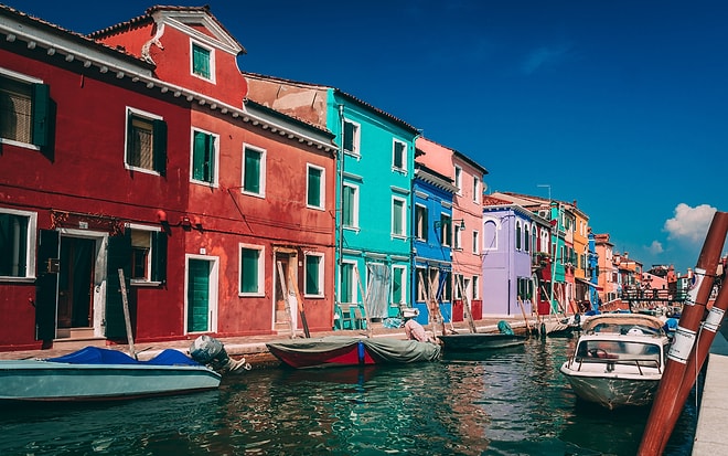 Тест: выберите цвет, который первым бросается вам в глаза, а мы расскажем о ваших 5 особенностях