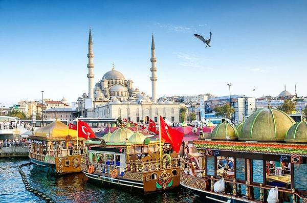 Özellikle son dönemlerde turistler için Türkiye'de tatil yapmak oldukça popüler bir hal aldı.