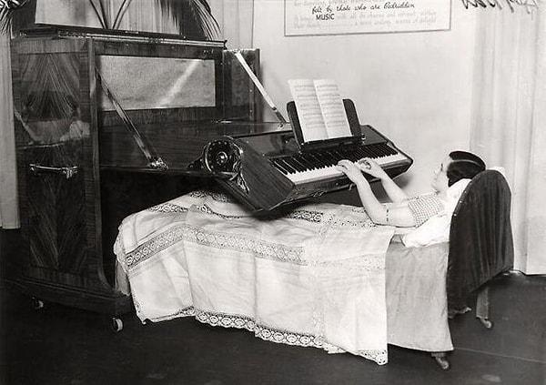 2. Yatalak hastalar için dizayn edilmiş piyano 👇