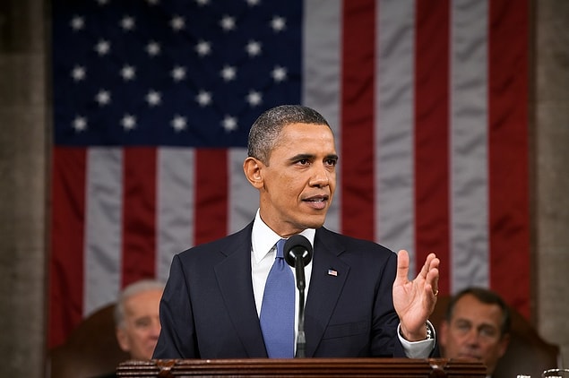 7. Le président américain Barack Obama a prouvé son choix de cadeau inepte en offrant d'abord au Royaume-Uni un DVD, puis un iPod. 😅